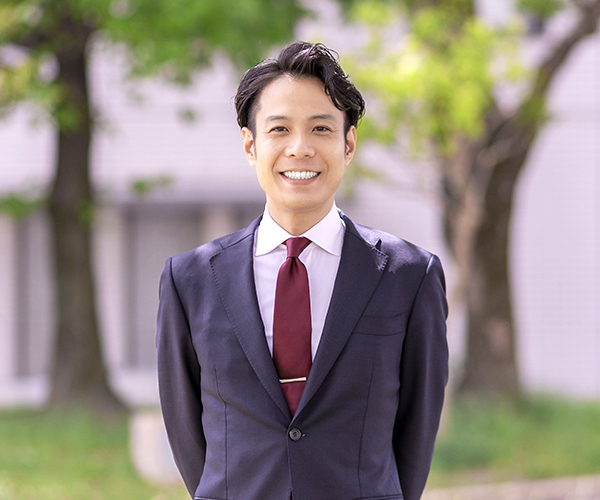 山田 真也